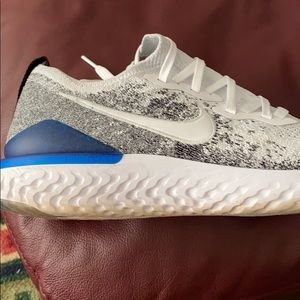 Meet your Posher, Reginald